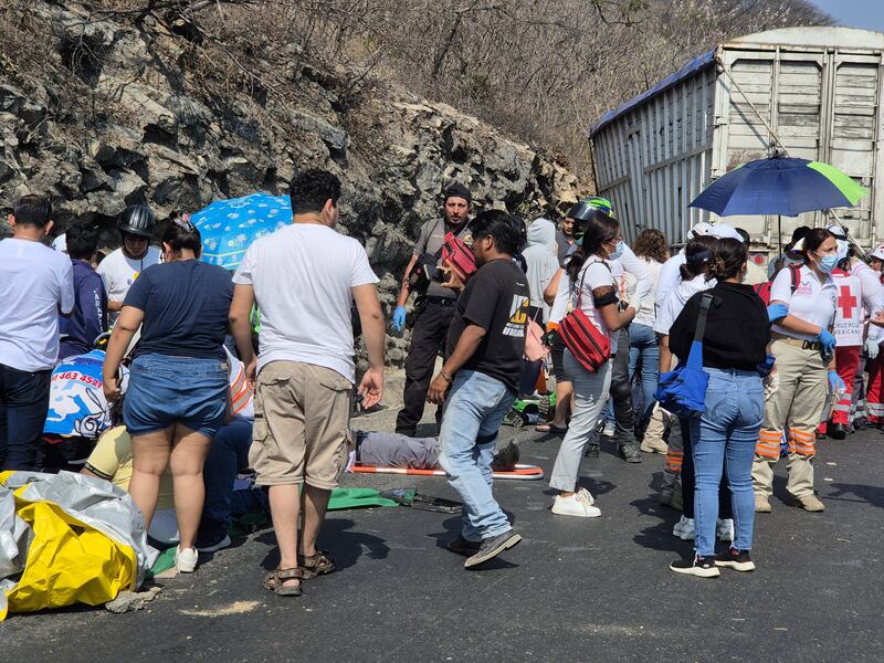 Accidente en el mirador Los Amorosos de Tuxtla Gutiérrez hoy 28 de febrero de 2025